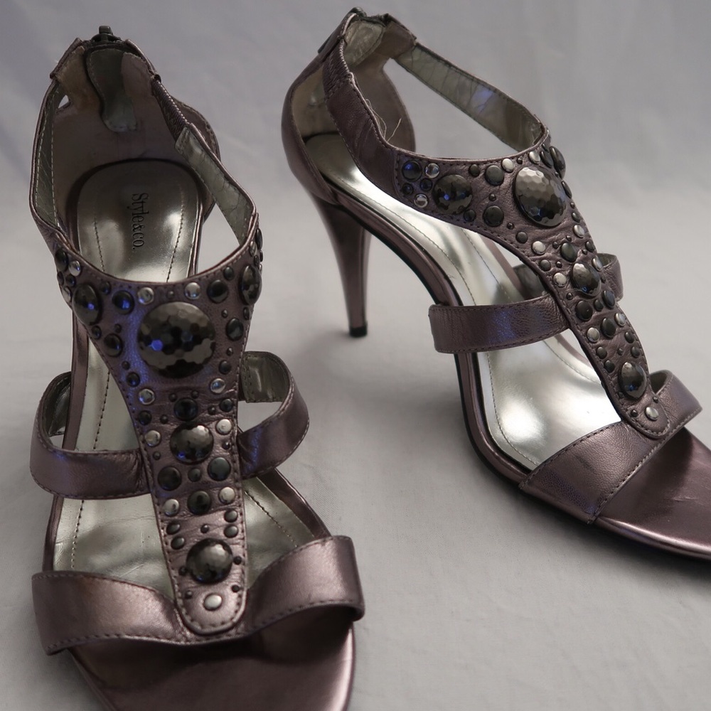 2- inch grey heels
